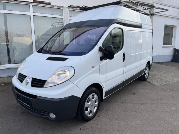 Renault Trafic 2.0 dCi L2H1P2 Cool vgig vez.sz...