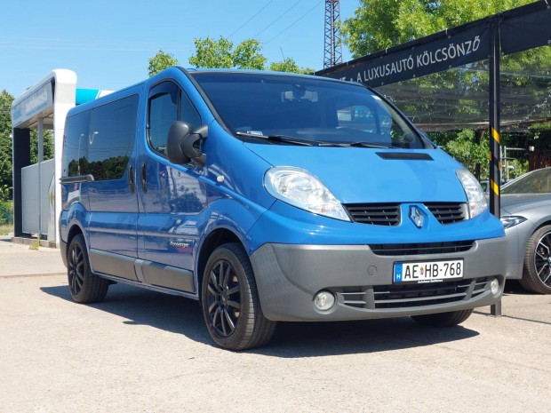 Renault Trafic 2.5 dCi L1H1P1 Passenger Privile...