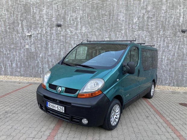 Renault Trafic 2.5 dCi L1H1