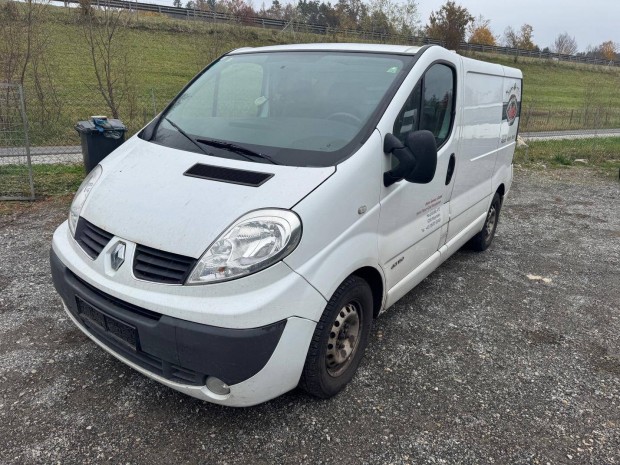 Renault Trafic 2.5 dCi L2H1 Cool