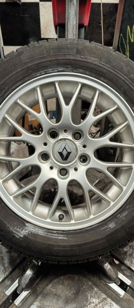 Renault Trafic 5x118 16-os nyári garnitúra 205/65R16C Michelin gumik