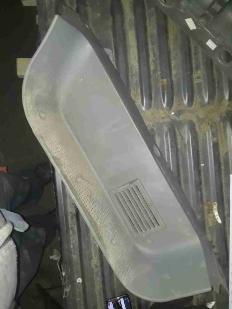 Renault Trafic Bal Els Kszb Borts