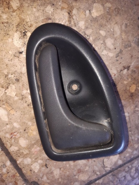 Renault Trafic Jobb Első Belső Ajtókilincs