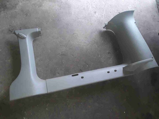 Renault Trafic Jobb Hts Oldalkrpit