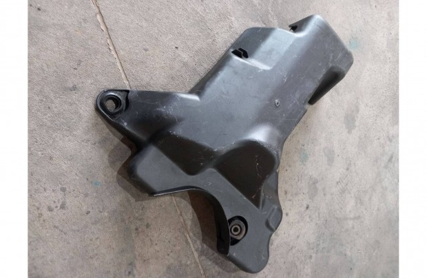 Renault Trafic Opel Vivaro 01 Felső motorburkolat burkolat takaró 6440