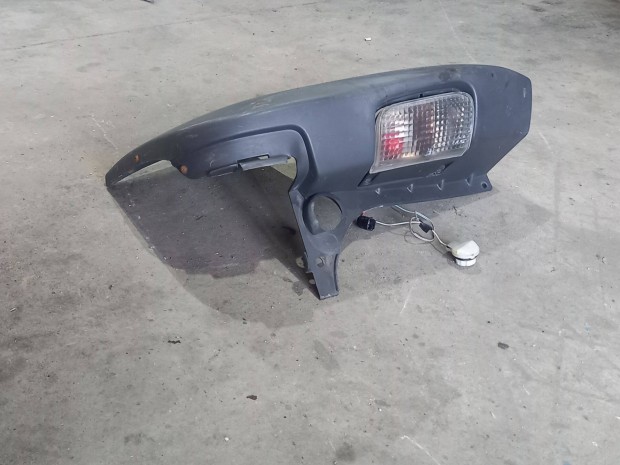 Renault Trafic Opel Vivaro 01- Bal hátsó lökhárító oldal sarok ív 8356