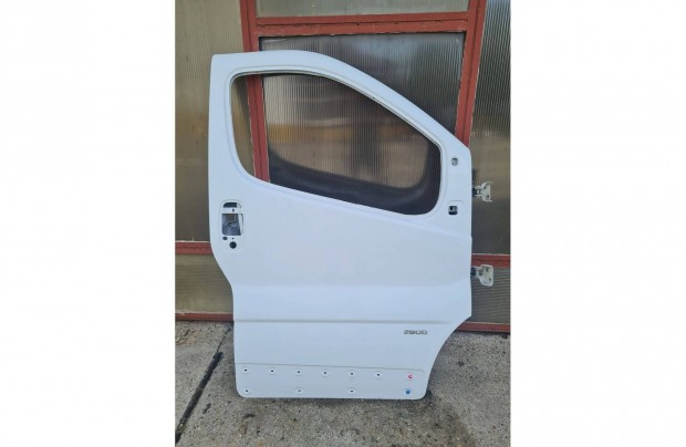 Renault Trafic Opel Vivaro Nissan Primastar Jobb első ajtó