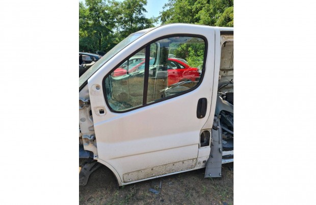 Renault Trafic Opel Vivaro Nissan Primastar bal els ajt 2004