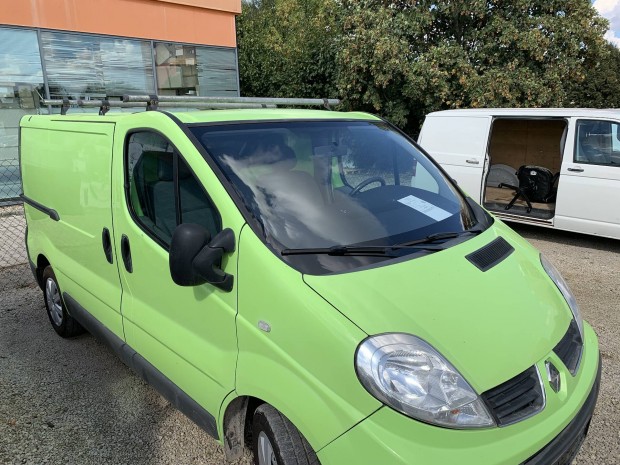 Renault Trafic tetcsomagtart