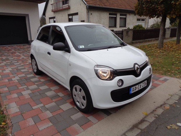 Renault Twingo 1.0 SCe Intens 104.647 km-rel ....