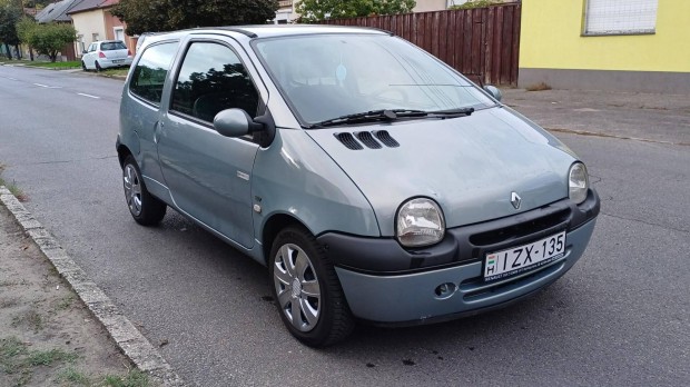 Renault Twingo 1.2 16V Privilege Vgig Szervizelt!