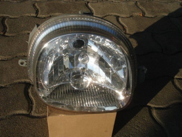 Renault Twingo jobb els fnyszr 2007-2015-ig