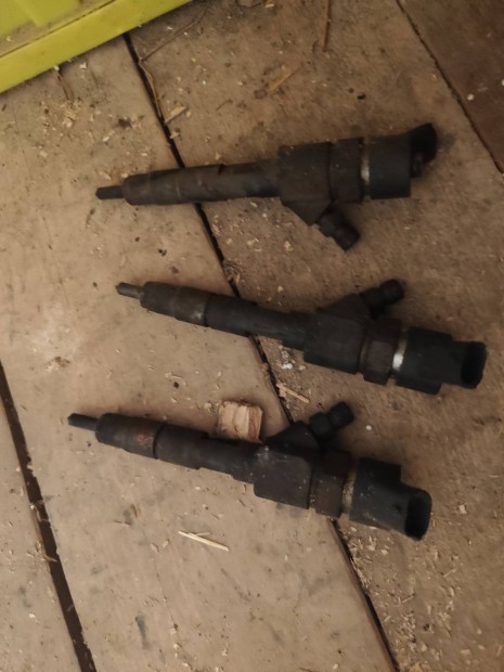 Renault/Volvo/Mitsubishi DCI F9Q motorkódhoz miporlasztók eladók