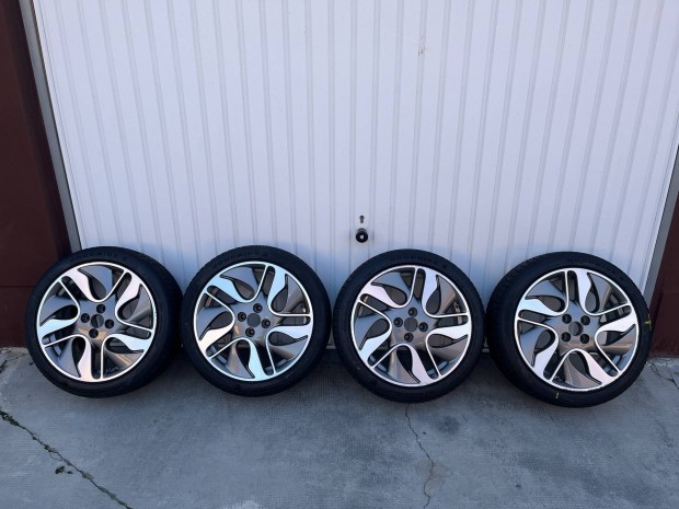 Renault Zoe 4x100 felni 205/45R17 Goodride  n�gy�vszakos gumi