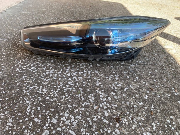 Renault Zoe bal els� f�nysz�r�