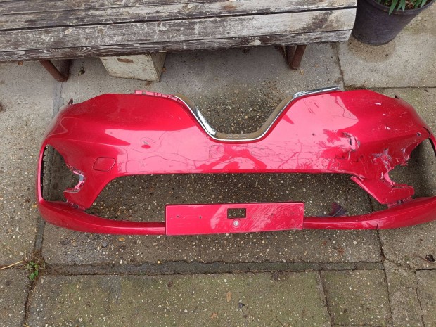 Renault Zoe els� l�kh�r�t� s�r�lt