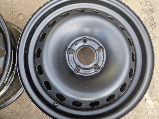 Renault 5x114.3 16 coll lemez garnitúra tpms szenzorokkal