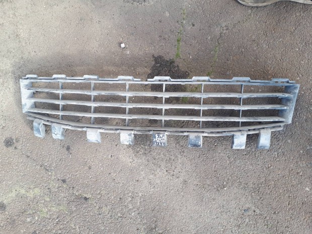 Renault Megane 2, 2005-2009 első lökhárító középső rács
