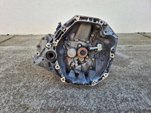 Renault - Dacia 1.5 DCI mechanikus v�lt�