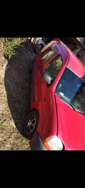 Renault kangoo 1.5 dci bontott alkatrészei