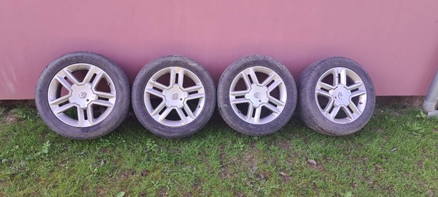 Renault alufelni 5x108 r17 nyárigumival