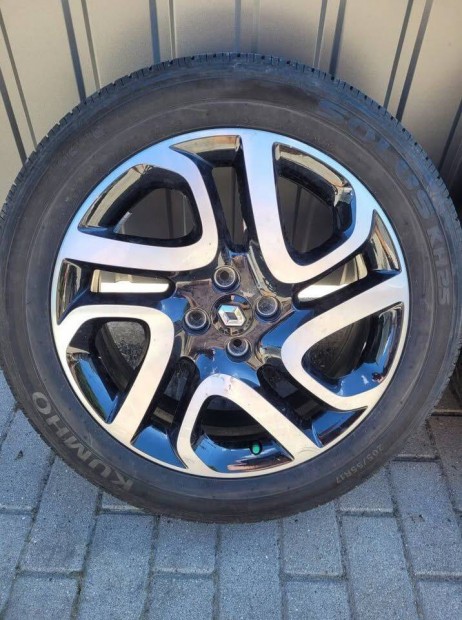 Renault captur 17" 4x100 et 40 alufelni 205/55 nyárigumival