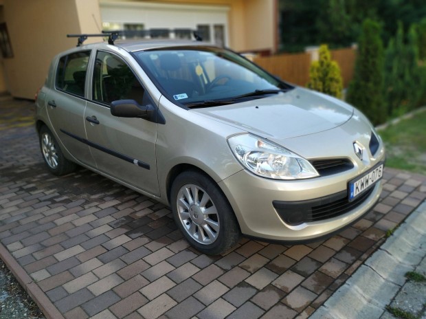 Renault clio 1.5dci 2007 50KW alkatrészek