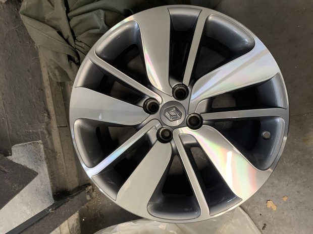 Renault clio IV 4 captur 17" alufelni garnitra 4 db