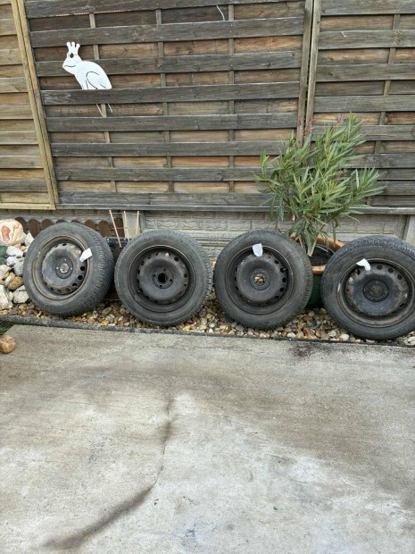 Renault clio tli gumi felnivel