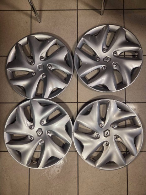 Renault d�szt�rcsa 15