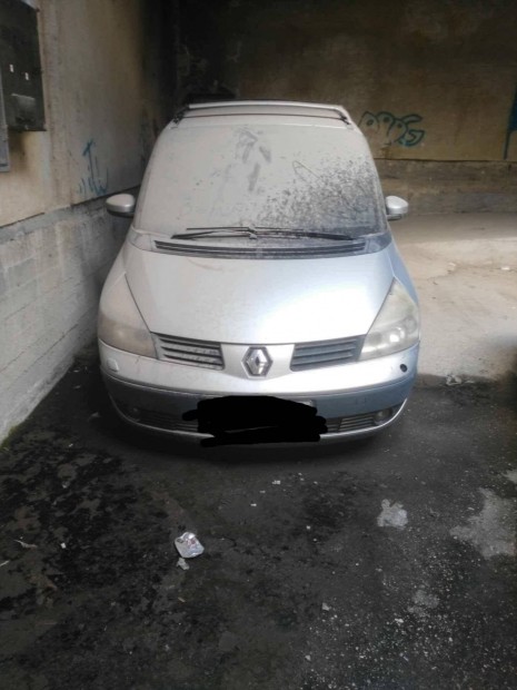 Renault espace 2.2 dci bontott alkatr�szei