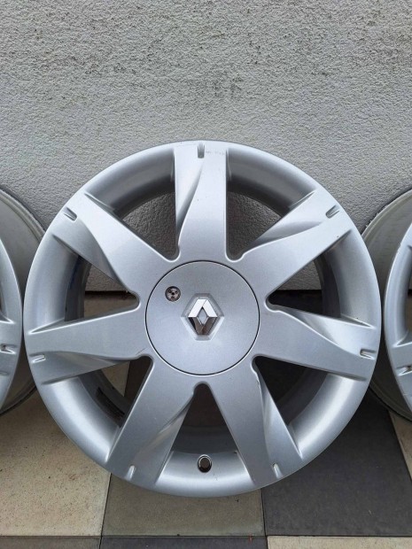 Renault gy�ri 17 colos felni 4x100 Nissan Dacia Lada