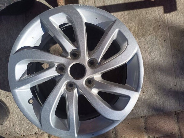 Renault gyri 5x114,3-as 16"-os alufelni 1db