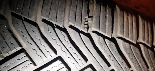 Renault gyri aclfelni +Michelin alpin tli gumi 