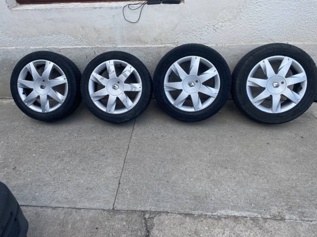 Renault gyári alufelni szett 17-es 4x100