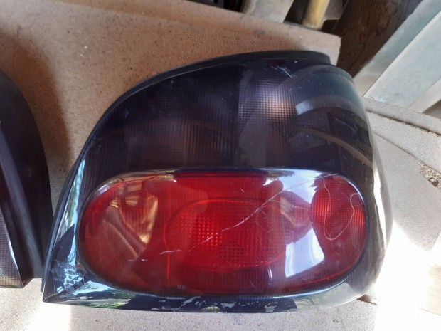 Renault hátsó lámpa