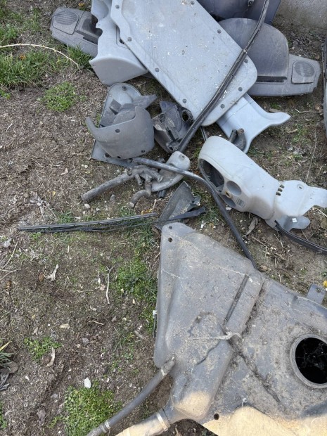 Renault kangoo 2004 1.5dci bontott alkatr�szek