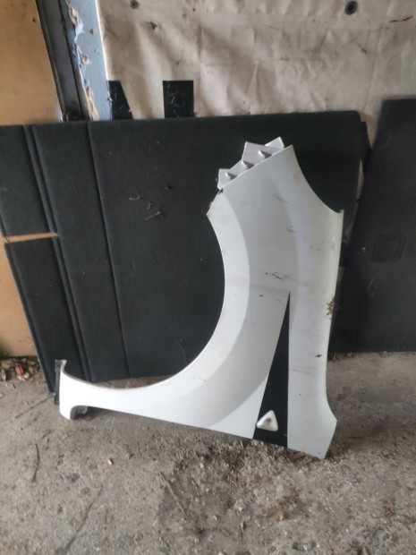 Renault kangoo 2 karossz�ria elemek 2008-2014