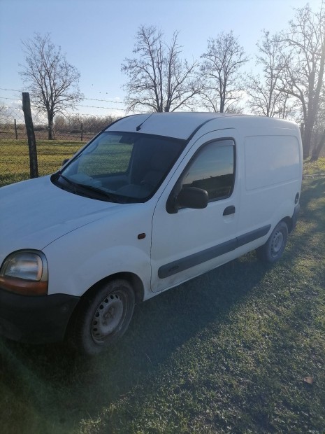 Renault kangoo elad 