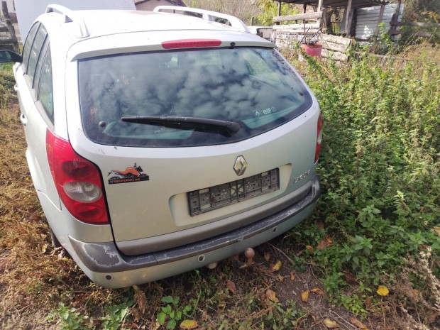 Renault laguna 2.2 dci sszes alkatrsze 