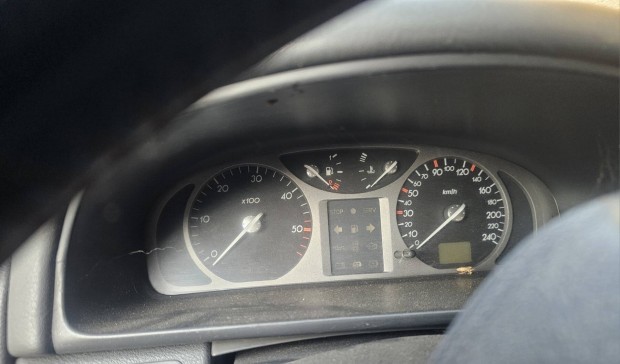 Renault laguna 2/ 1 Kilomterra 8000