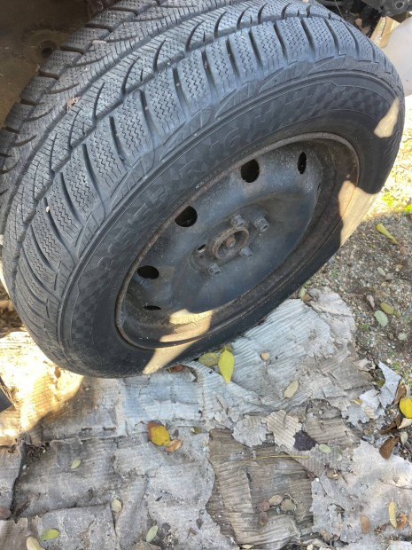 Renault laguna 3 Snow win 215/55r16 tli gumi garnitura elad