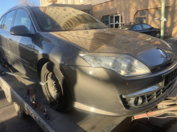 Renault laguna 3 bal els fnyszr elad