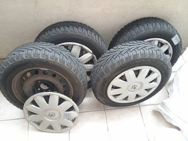 Renault lemezfelni garnitra jszer 185/65 R14 Uniroyal tligumival 