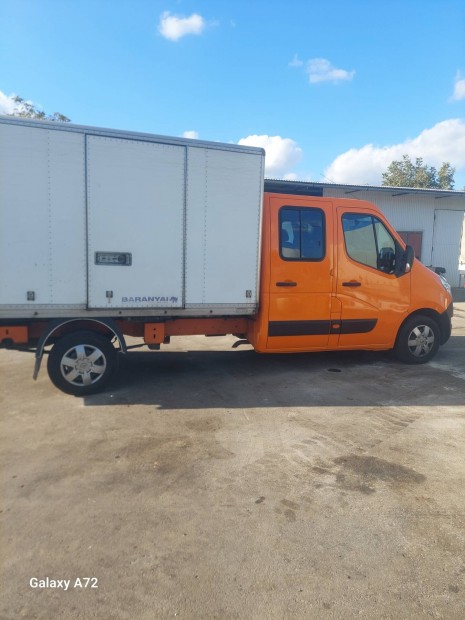 Renault master 7 szemlyes dobozos 