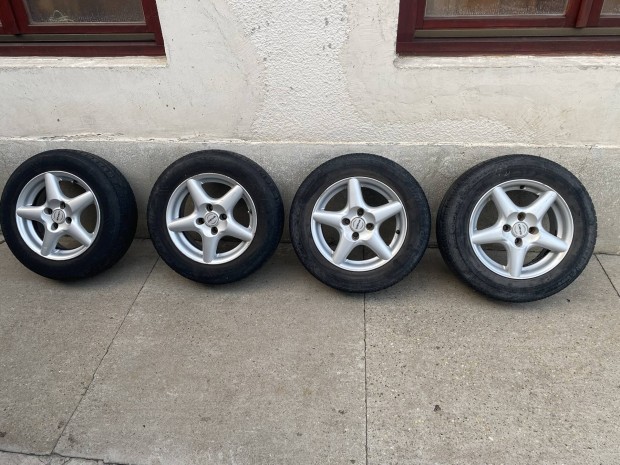 Renault megane2/scenic2 Enzo alufelni szett 15-ös
