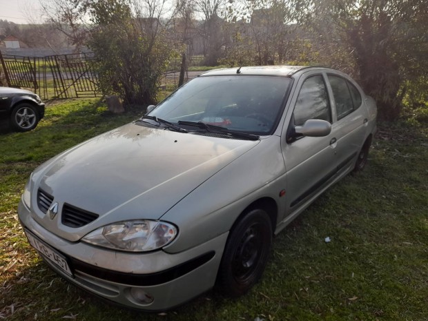 Renault megane 1.4 classic alkatrsznek 