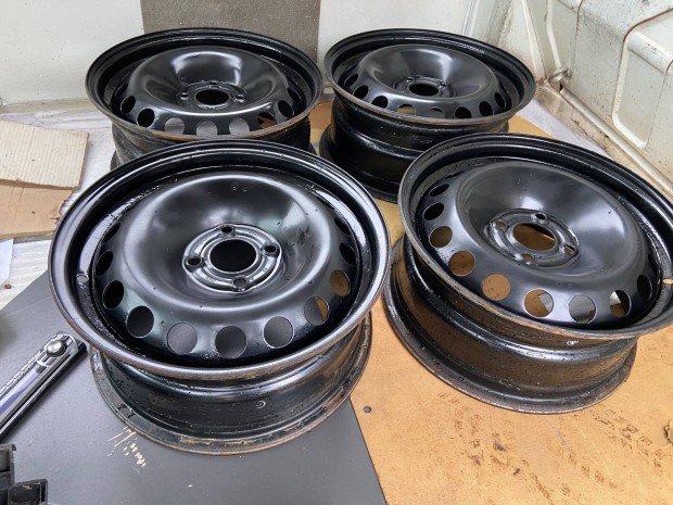 Renault megane 2 15-s lemezfelni 4*100