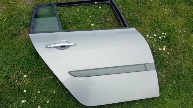 Renault megane 2 kombi grandtour jobb hátsó ajtó tea19