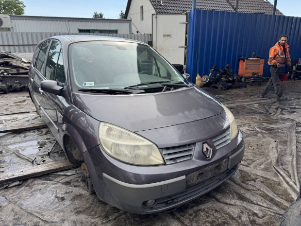 Renault scenic bontott alkatrészek